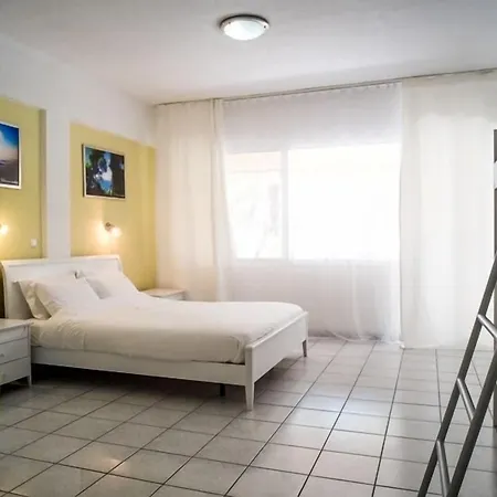 Dryades Hotel Siviri