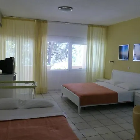 Hotel Dryades 3*