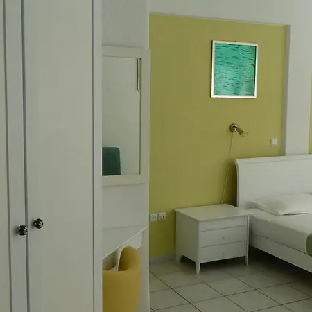 Dryades 3* Siviri