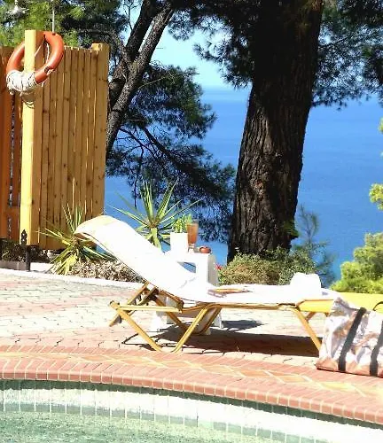 Szálloda Dryades 3*