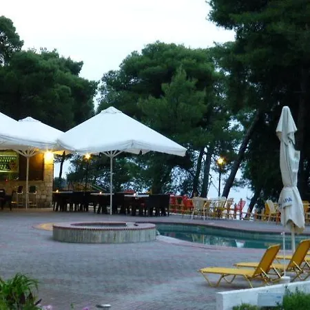 Dryades 3*