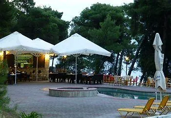Dryades Hotel